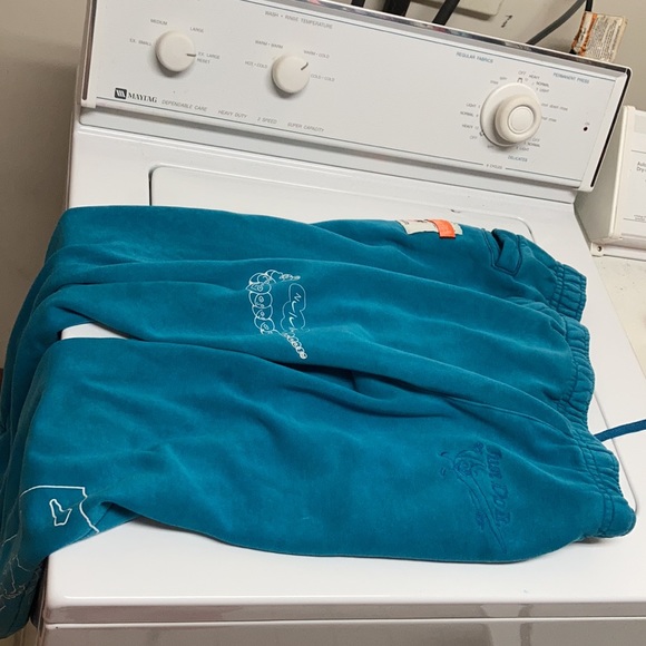 Nike size medium rare pants - Picture 5 of 5